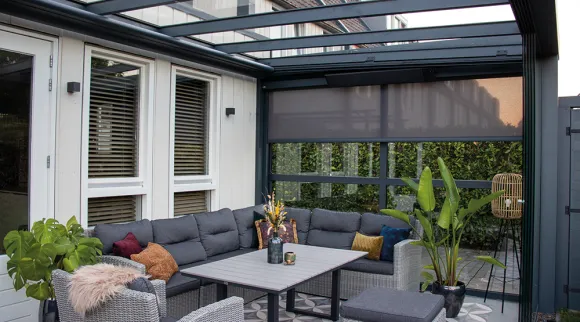 Binnenkijken Verasol CUBE Verandaliving