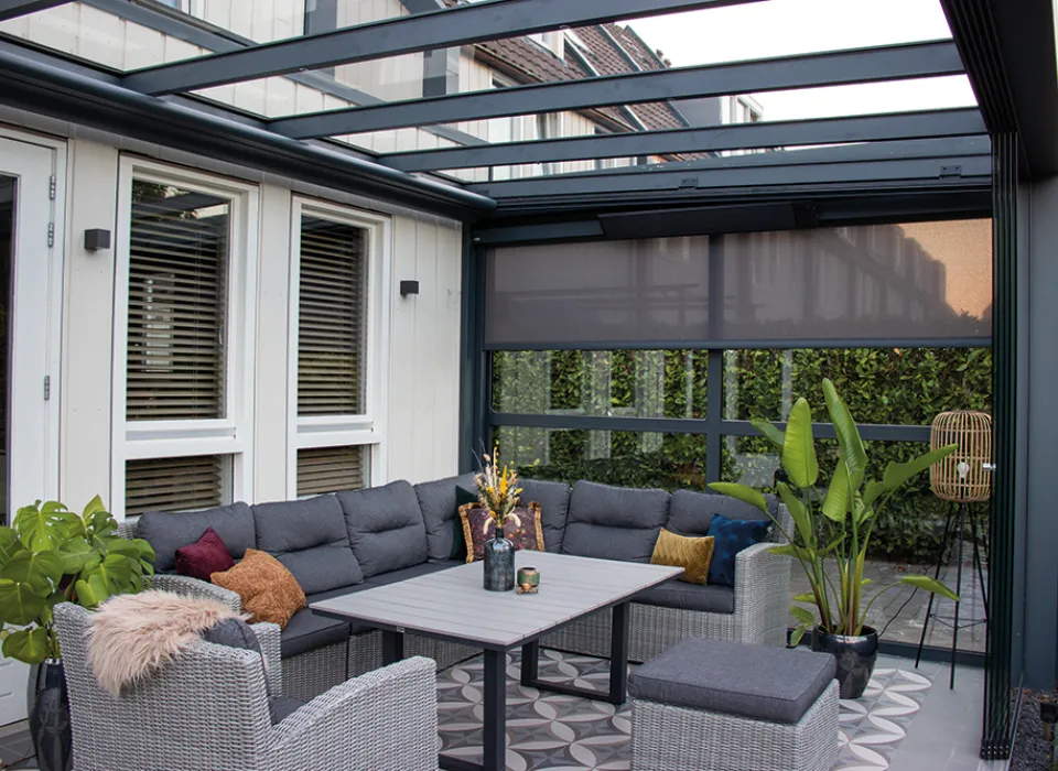 Binnenkijken Verasol CUBE Verandaliving