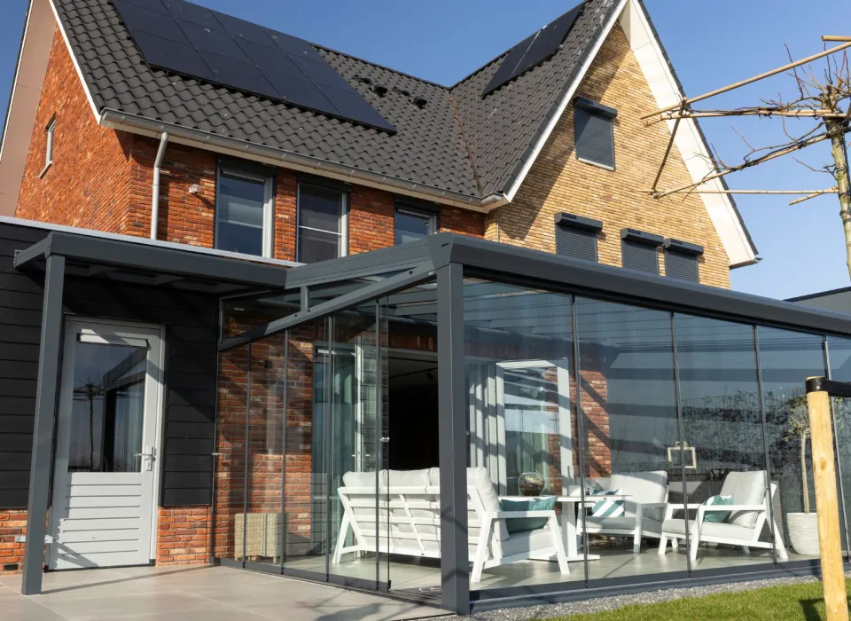 tuinkamer achterdeur overkapping