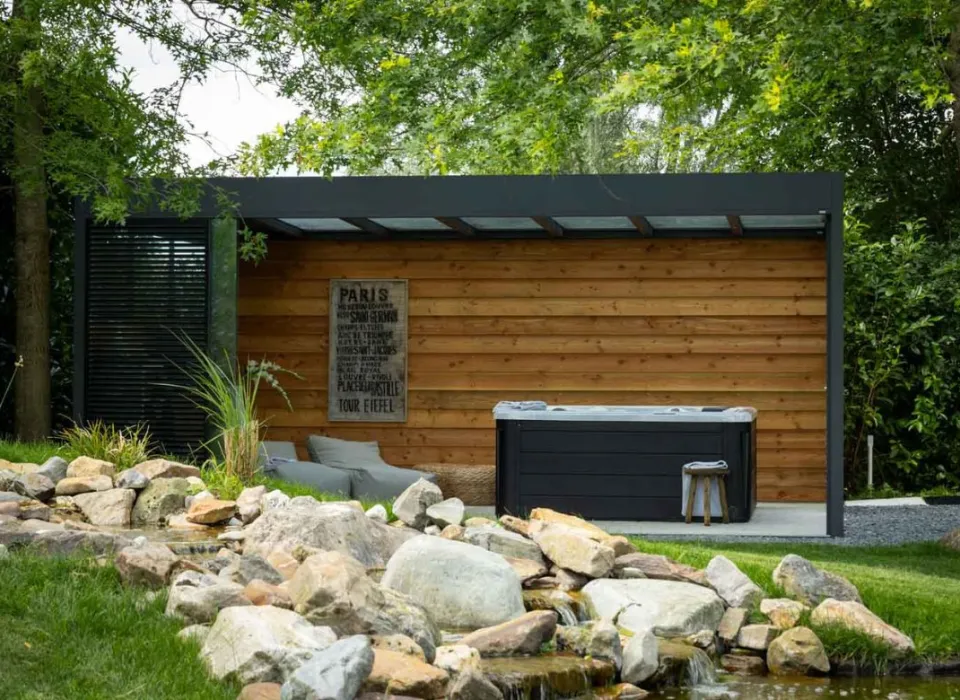 showtuin jacuzzi verandaliving