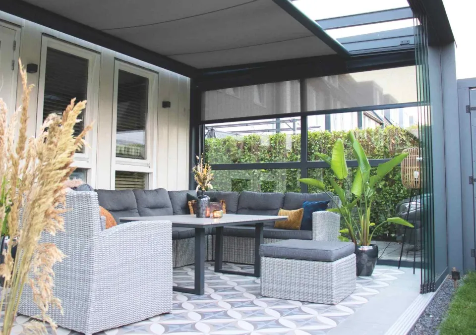 Verandaliving zonwering
