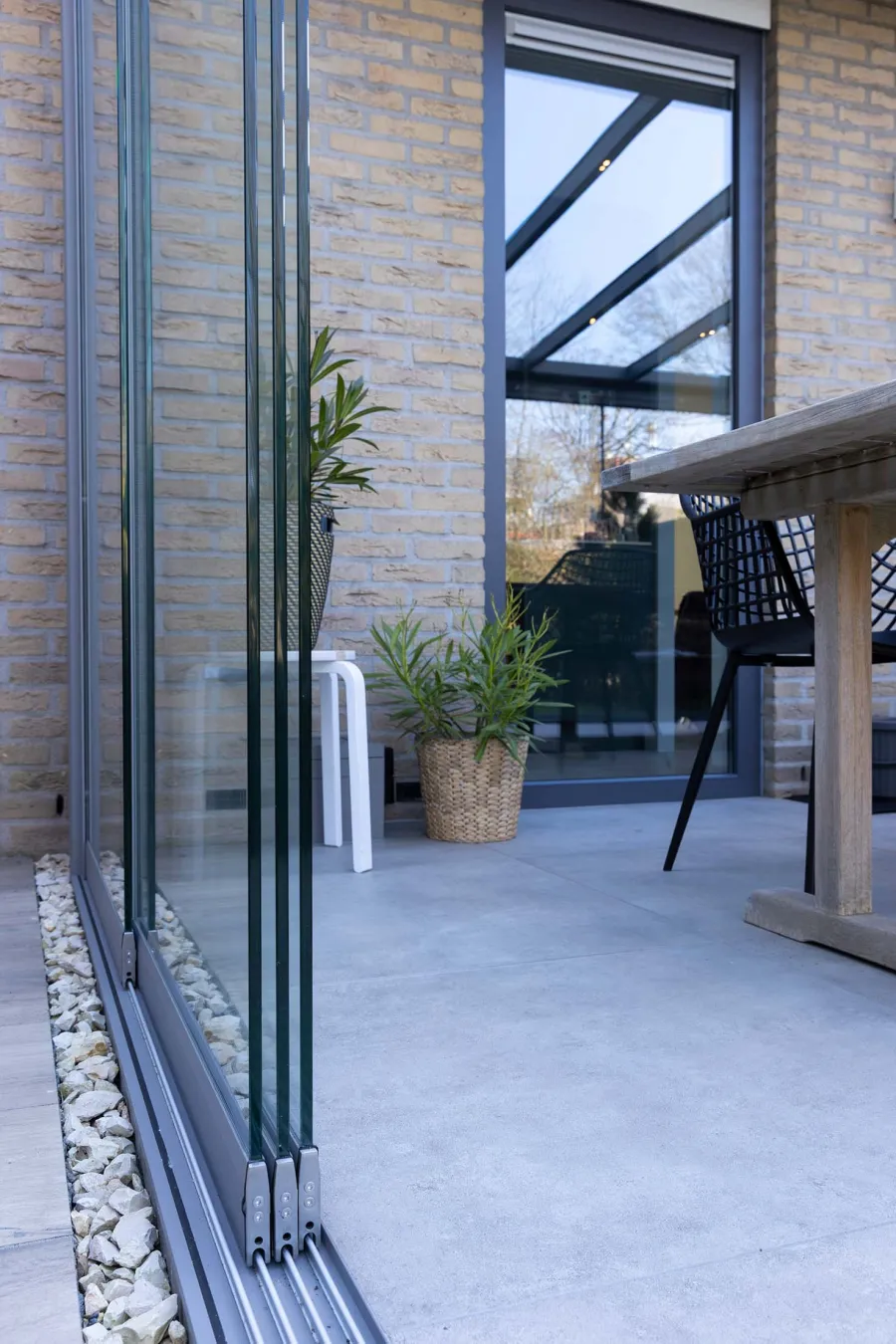 verandaliving glazen schuifdeuren